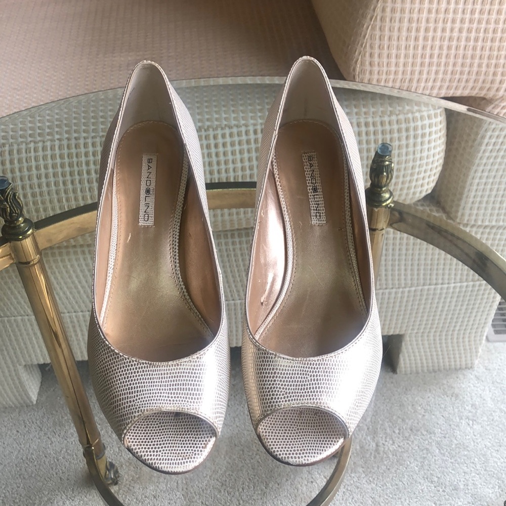Bandolino Gold Spotted Open Toe Pumps Size 9